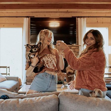Gorgeous Large Mountain View Cabin W Hot Tub, Free Wifi, Games Villa Sevierville Eksteriør bilde